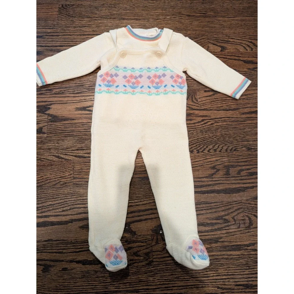 Vintage 2 pc. Baby Girl 6-9 Mo footed Winter Knit Sweater Overall outfit Japan